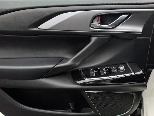 Used 2020 MAZDA CX-9 Touring w/ Touring Premium Package image 12