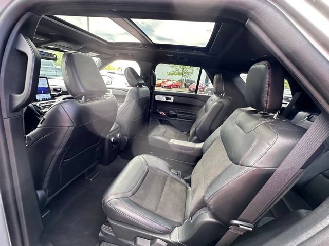 Certified 2023 Ford Explorer ST w/ Equipment Group 401A AWD/4WD image 17