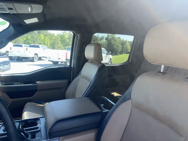 Certified 2023 Ford F150 Lariat w/ FX4 Off-Road Package AWD/4WD image 9
