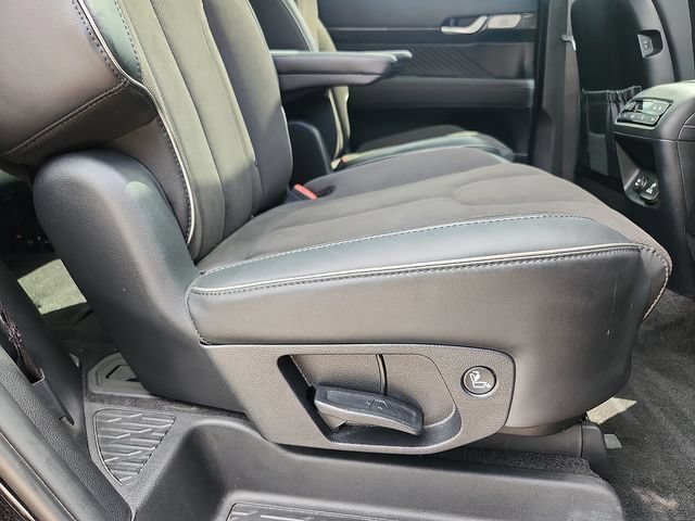 Used 2025 Hyundai Palisade Calligraphy AWD/4WD image 32
