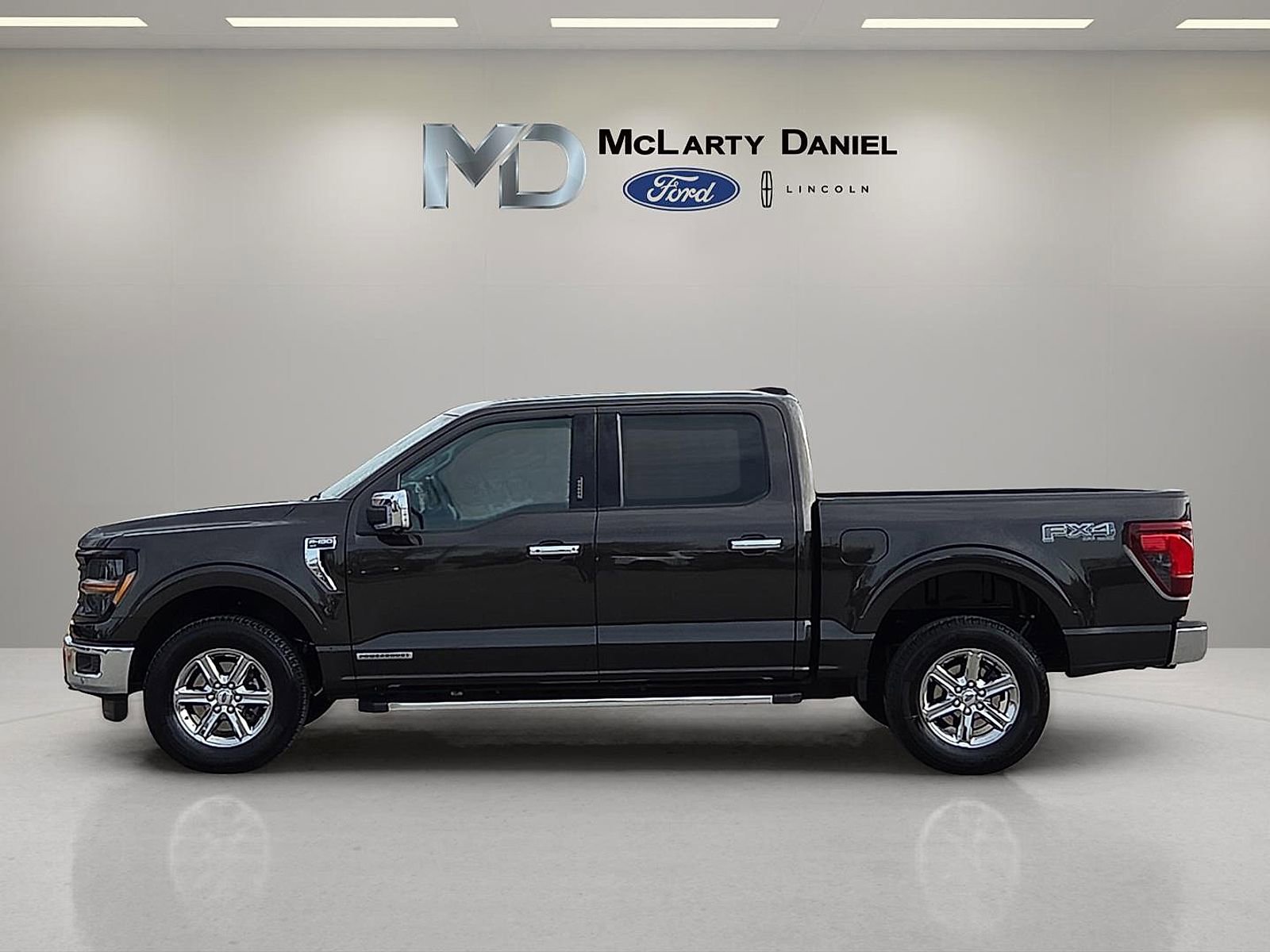 Certified 2024 Ford F150 XLT w/ Equipment Group 302A MID image 3