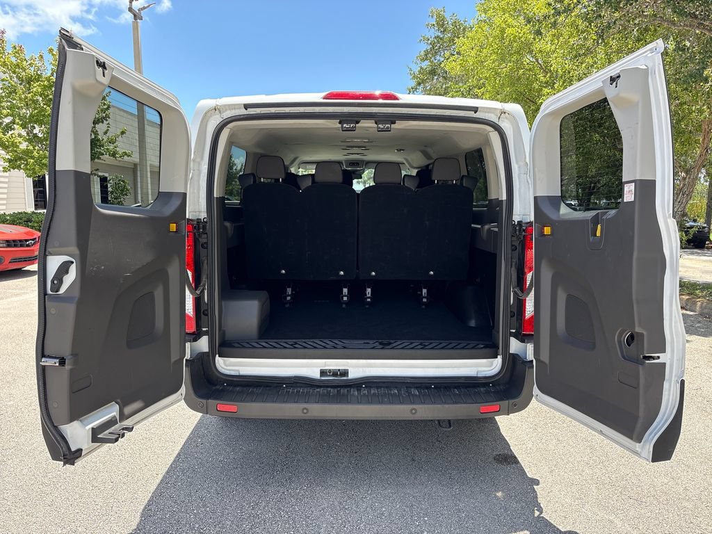 Certified 2024 Ford Transit 350 XLT RWD image 30