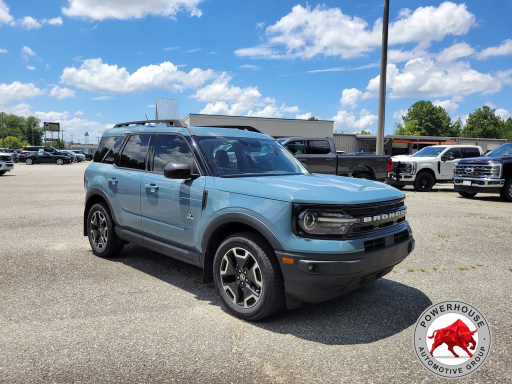 Certified 2023 Ford Bronco Sport Outer Banks w/ Tech Package AWD/4WD image 9