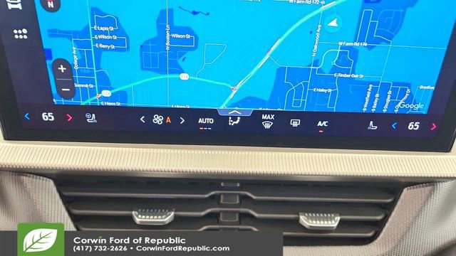 Certified 2025 Ford Explorer ST-Line image 22