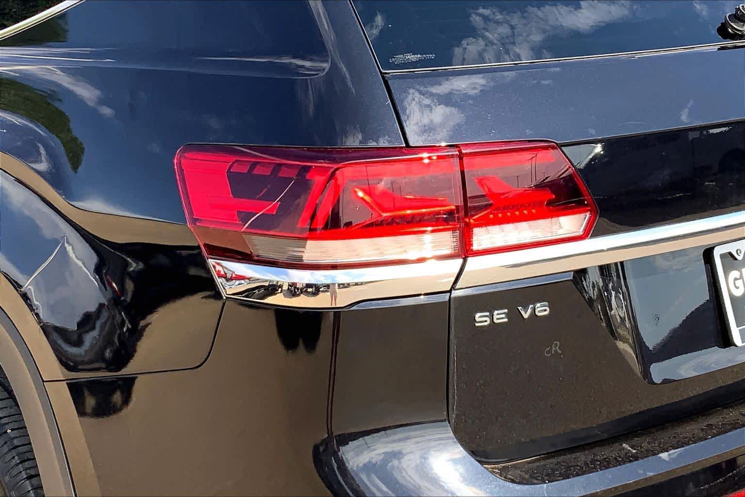 Used 2021 Volkswagen Atlas SE w/ Panoramic Sunroof Package FWD image 29