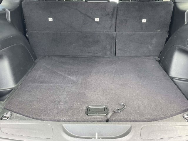 Used 2022 Jeep Grand Cherokee Limited AWD/4WD image 31