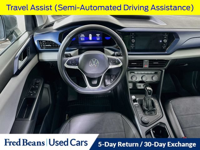 Used 2022 Volkswagen Taos SE w/ Panoramic Sunroof Package AWD/4WD image 27