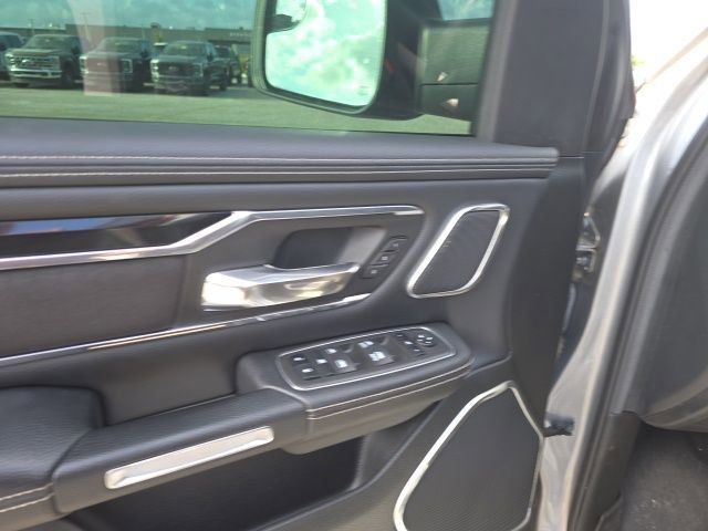 Used 2022 RAM 1500 Laramie RWD image 10