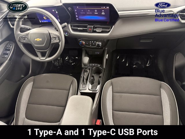 Used 2025 Chevrolet TrailBlazer LT AWD/4WD image 35