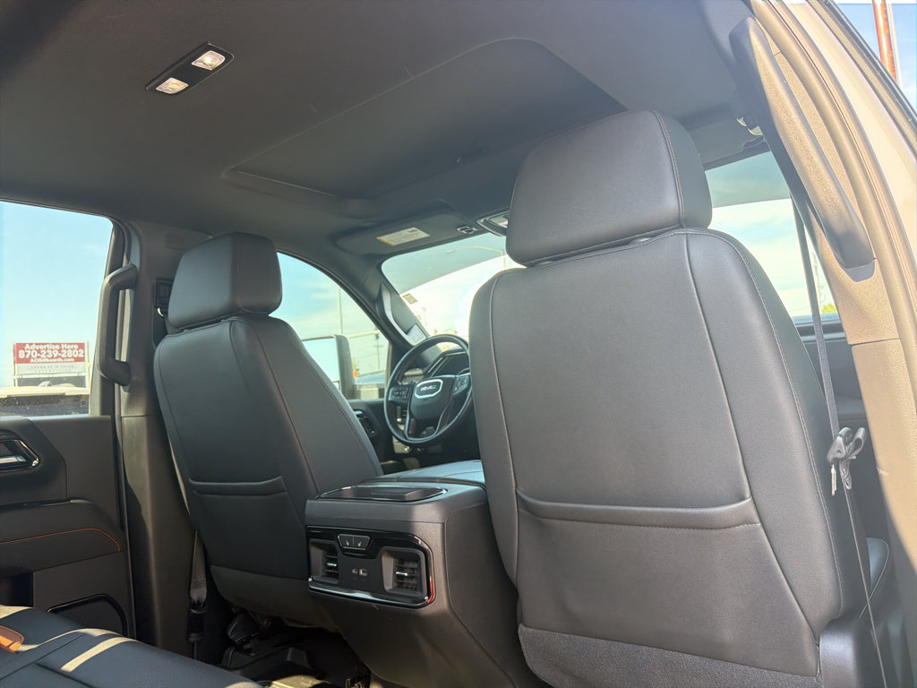 Used 2024 GMC Sierra 2500 AT4 w/ AT4 Premium Plus Package AWD/4WD image 18