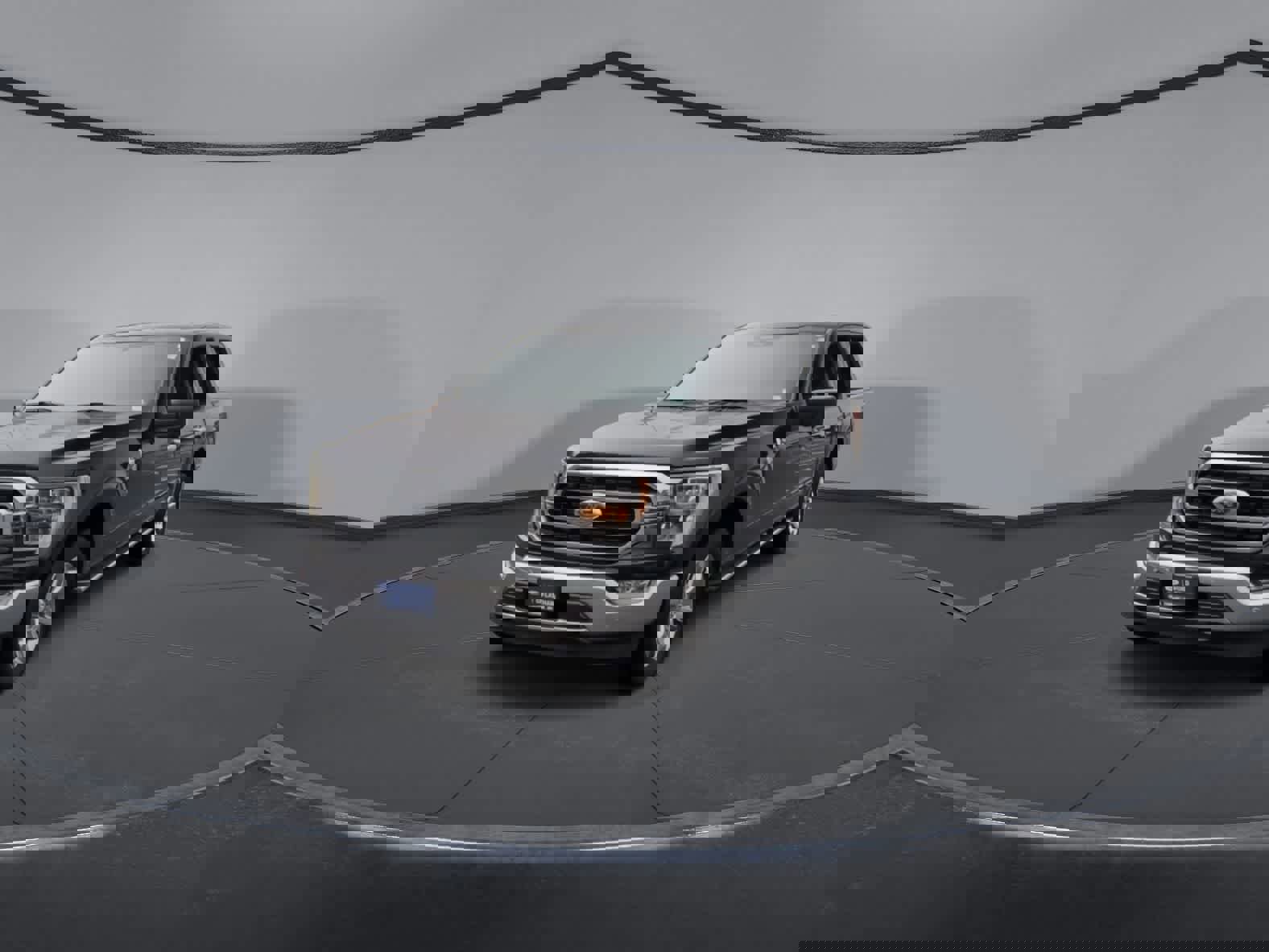 Certified 2022 Ford F150 XLT w/ Equipment Group 302A High image 9