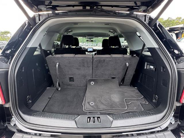 Certified 2022 Ford Explorer XLT w/ Class IV Trailer Tow Package image 7