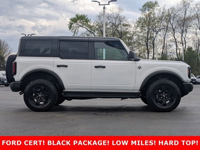 Certified 2025 Ford Bronco Outer Banks w/ Black Appearance Package AWD/4WD image 2
