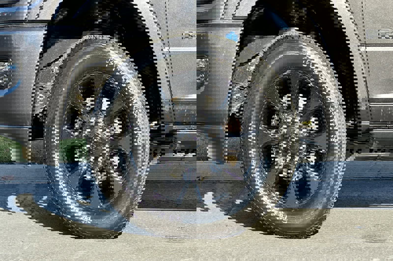 Used 2024 RAM 2500 Limited image 26