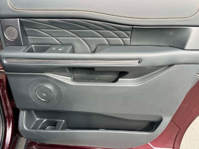 Certified 2023 Ford Expedition Max Platinum AWD/4WD image 22