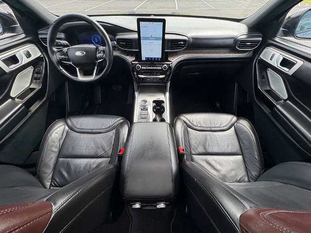 Certified 2023 Ford Explorer Platinum w/ Technology Package AWD/4WD image 22