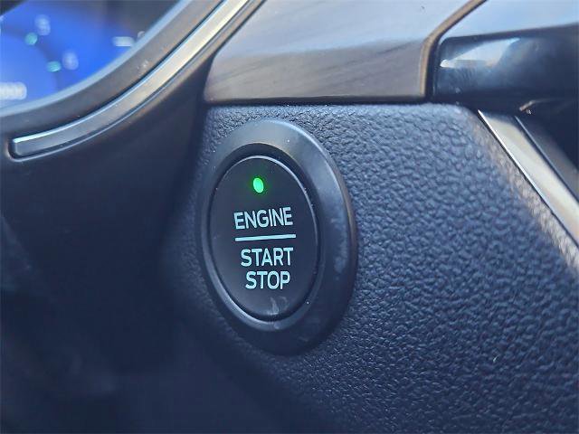 Certified 2020 Ford Escape Titanium image 23