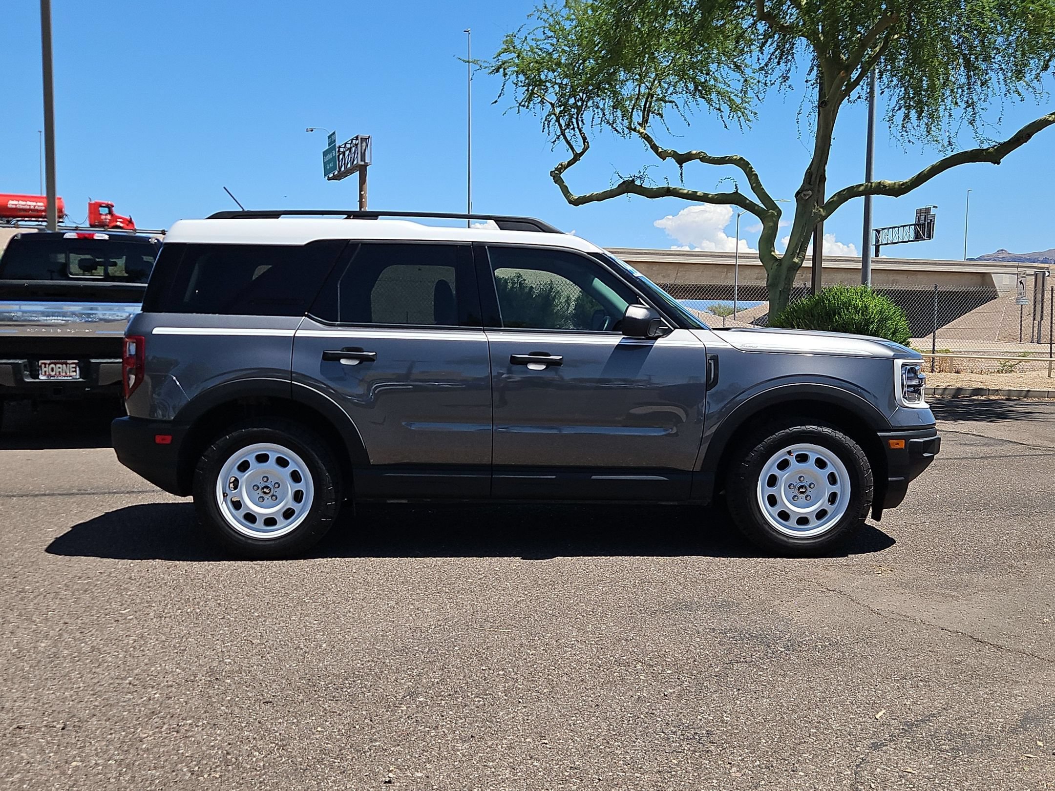 Certified 2023 Ford Bronco Sport Heritage w/ Heritage Convenience Package AWD/4WD image 4