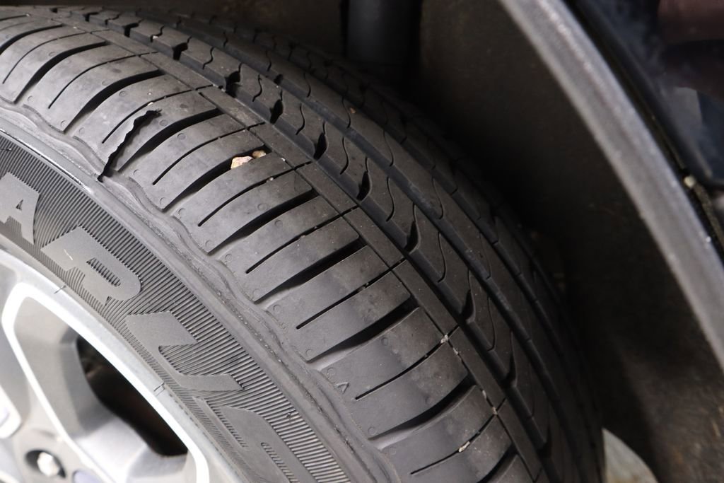 Certified 2022 Ford EcoSport S image 19