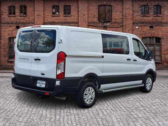 Certified 2025 Ford Transit 250 Low Roof w/ Exterior Upgrade Package RWD image 4