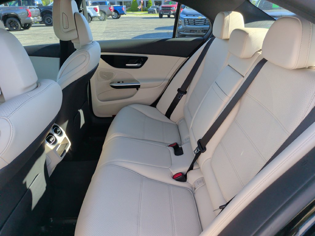 Used 2023 Mercedes-Benz C 300 4MATIC Sedan image 13