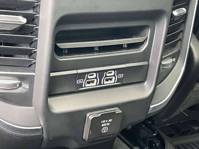 Used 2021 RAM 1500 Laramie AWD/4WD image 27