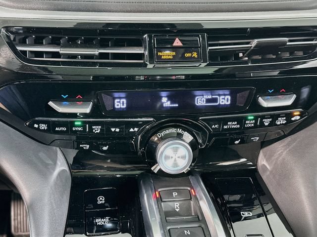 Used 2024 Acura MDX w/ Technology Package AWD/4WD image 30