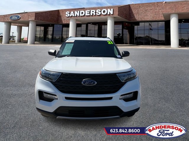 Certified 2021 Ford Explorer XLT w/ Equipment Group 202A image 8