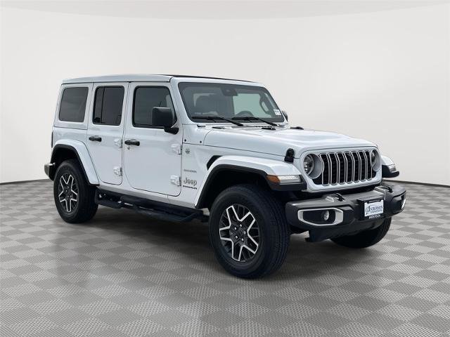 Used 2024 Jeep Wrangler Unlimited Sahara w/ Technology Group AWD/4WD image 5