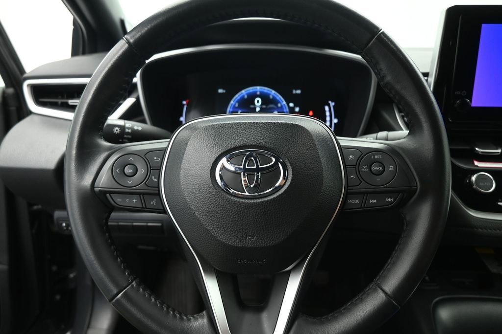 Used 2024 Toyota Corolla XSE FWD image 13