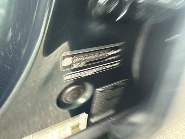 Used 2018 Jaguar F-PACE Prestige image 28