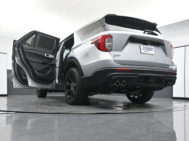 Certified 2022 Ford Explorer ST w/ Equipment Group 401A AWD/4WD image 38