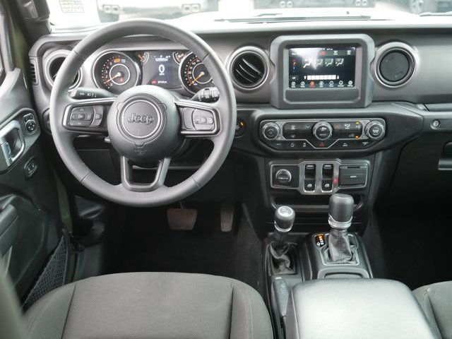 Used 2023 Jeep Wrangler Sport AWD/4WD image 20