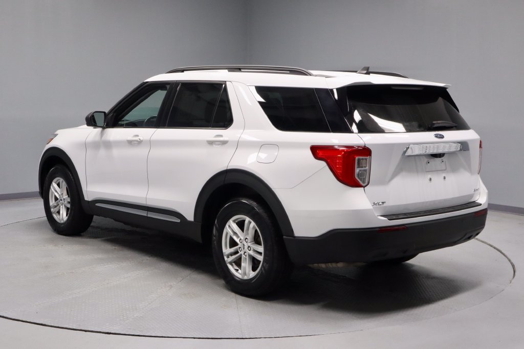 Certified 2022 Ford Explorer XLT AWD/4WD image 10