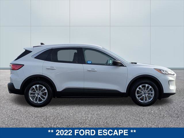 Certified 2022 Ford Escape SE image 6