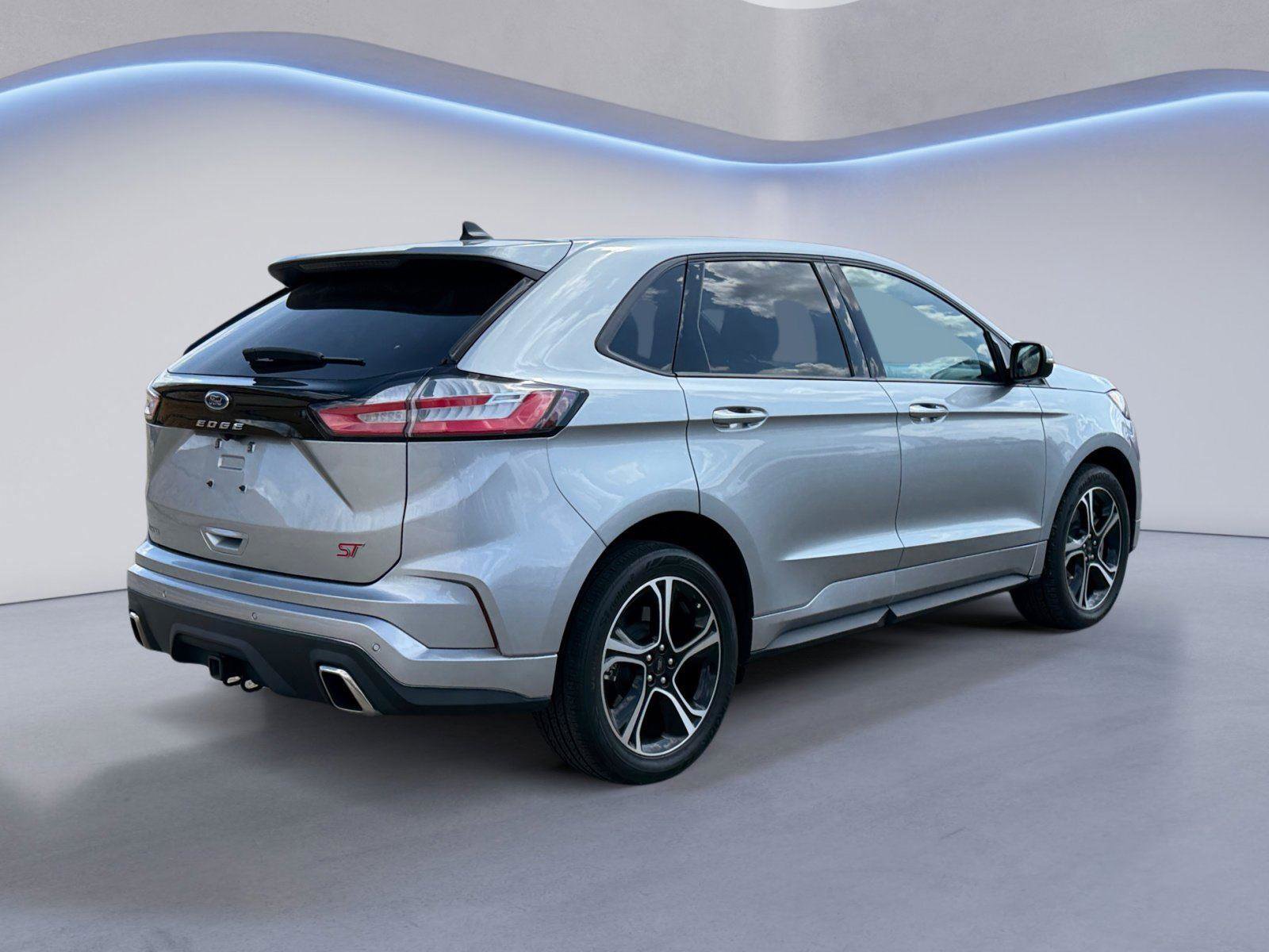 Certified 2023 Ford Edge ST AWD/4WD image 3