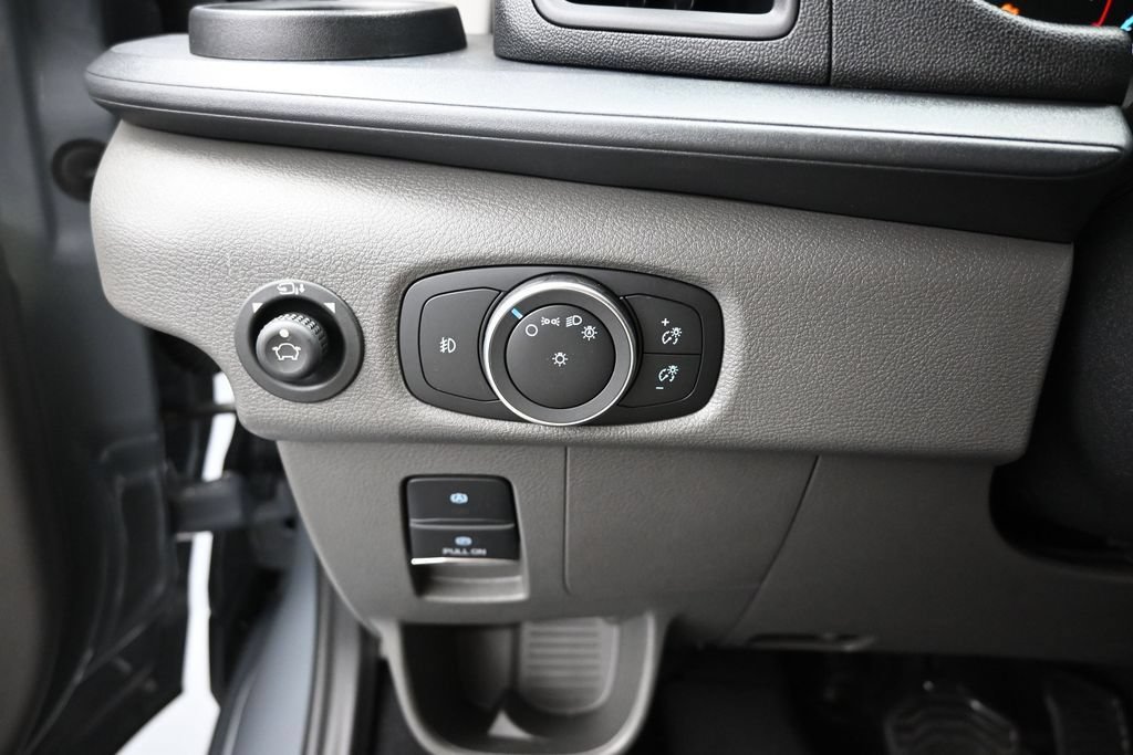 Certified 2024 Ford Transit 350 XLT AWD/4WD image 17