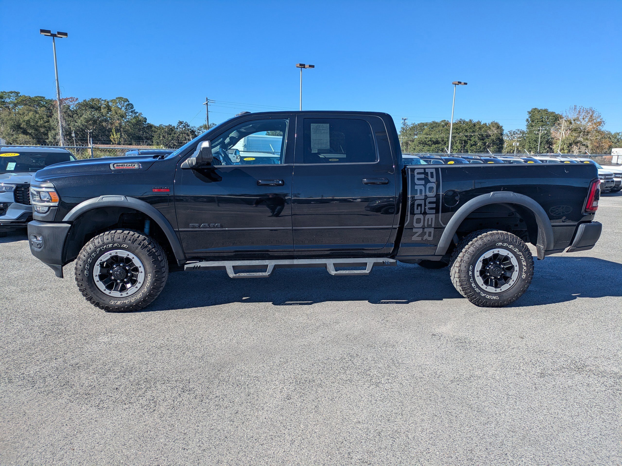 Used 2020 RAM 2500 Power Wagon image 2