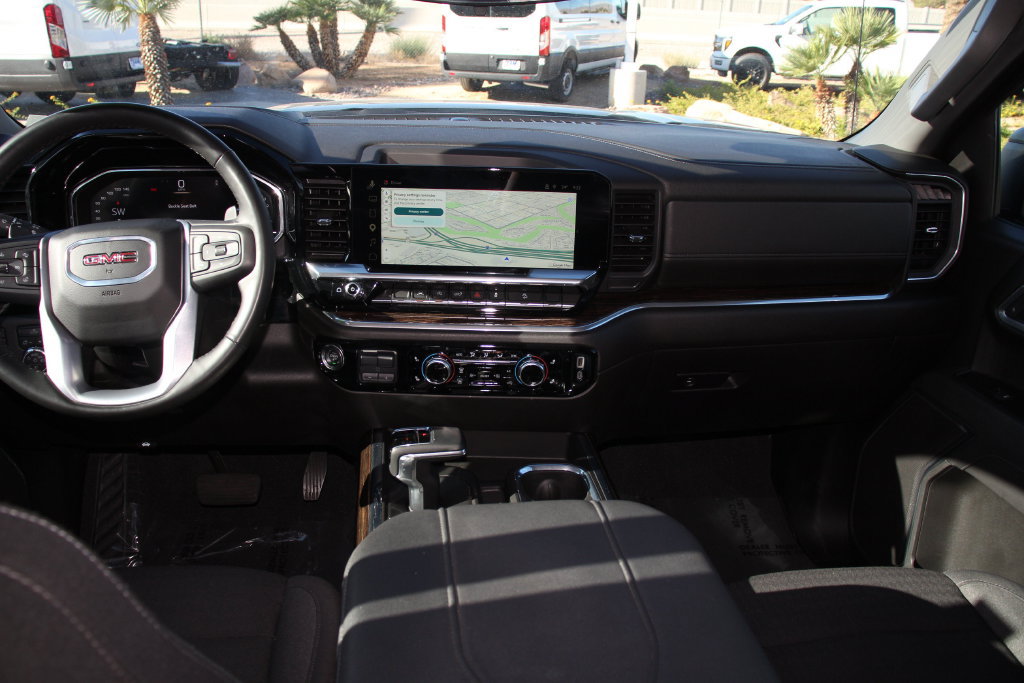 Used 2025 GMC Sierra 1500 Elevation AWD/4WD image 19