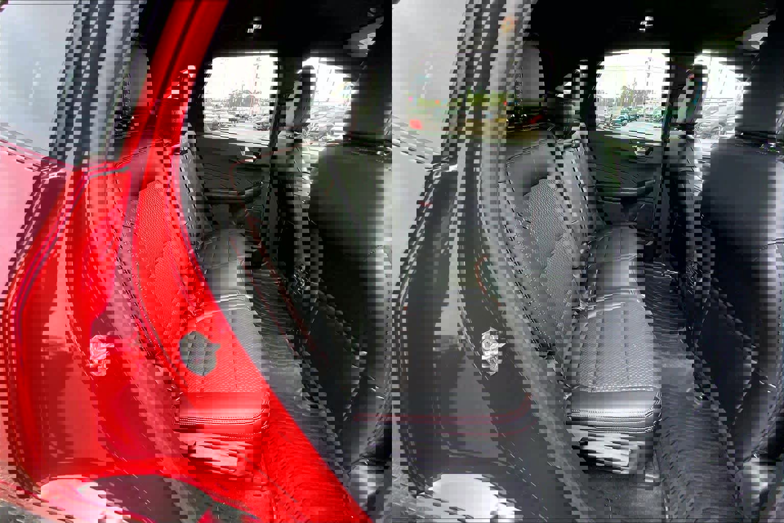 Certified 2024 Ford Escape ST-Line w/ Equipment Group 301A image 19