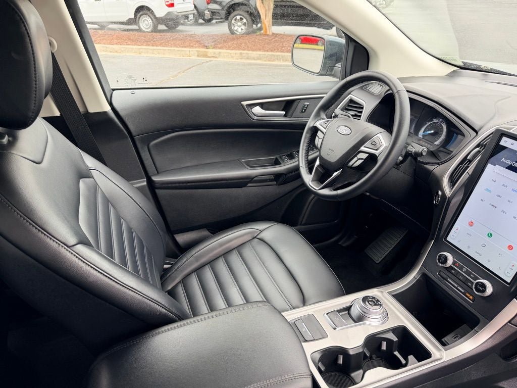 Certified 2023 Ford Edge SEL w/ Convenience Package AWD/4WD image 15