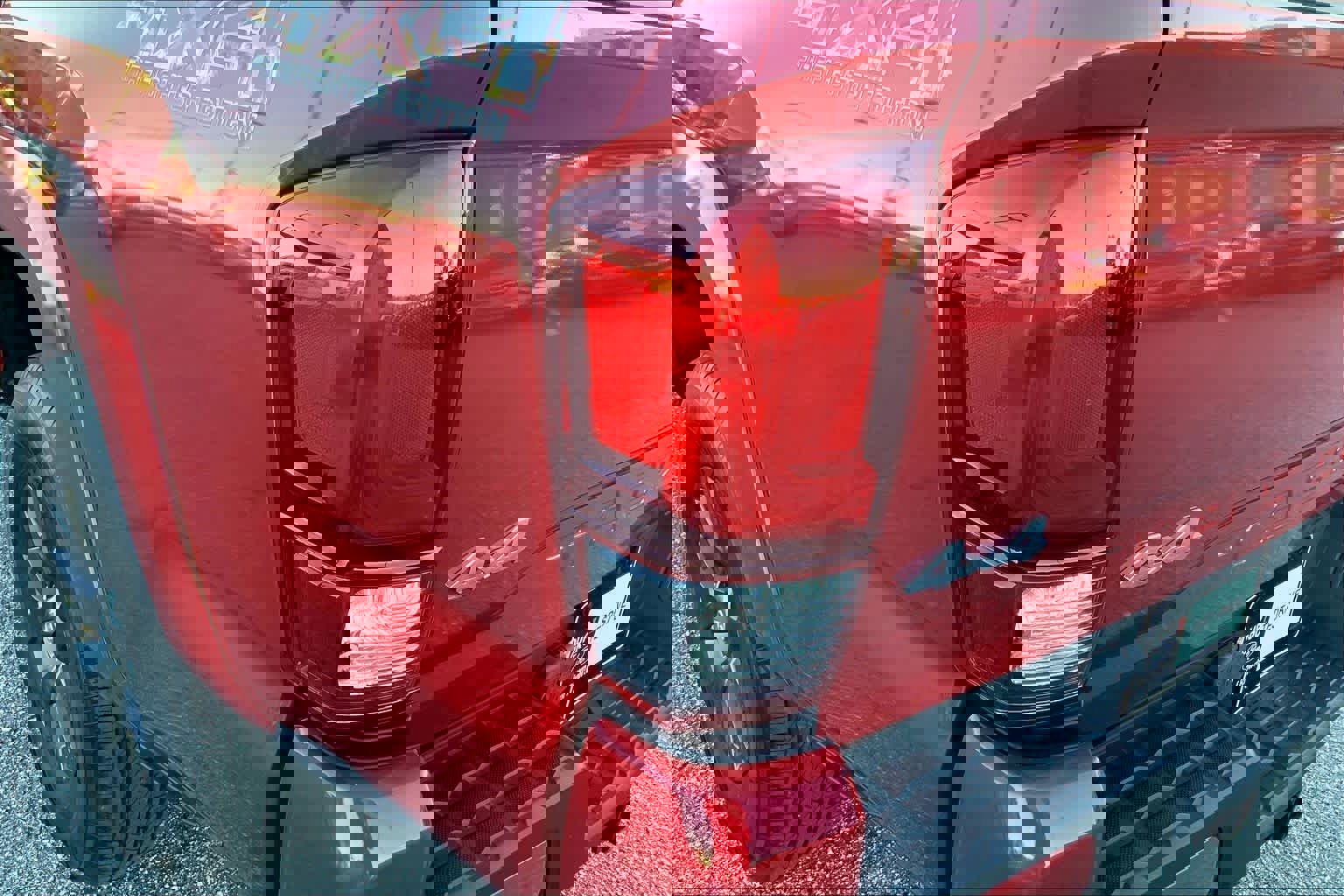 Used 2023 Toyota Tacoma SR5 w/ Technology Package image 27