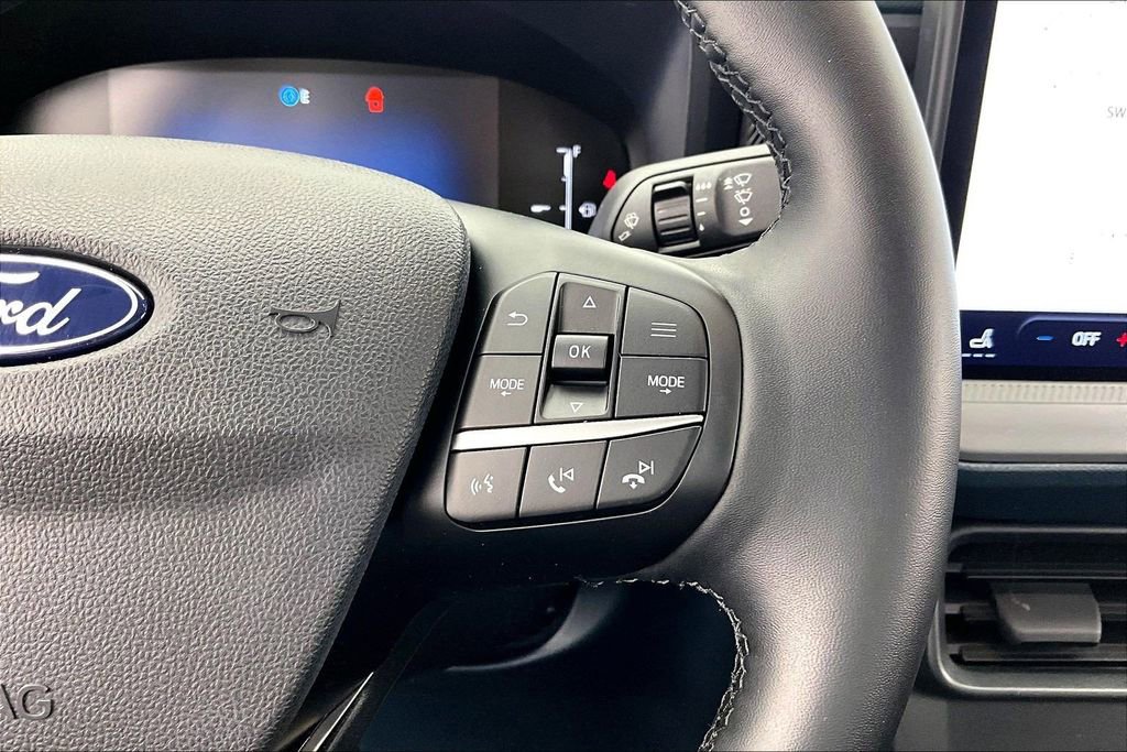 Certified 2025 Ford Maverick Lariat w/ Black Appearance Package AWD/4WD image 20