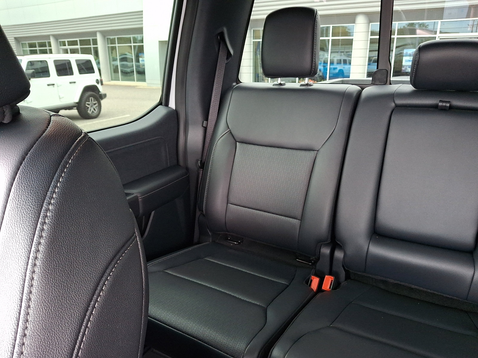 Certified 2025 Ford F150 Lariat w/ Bed Utility Package AWD/4WD image 17