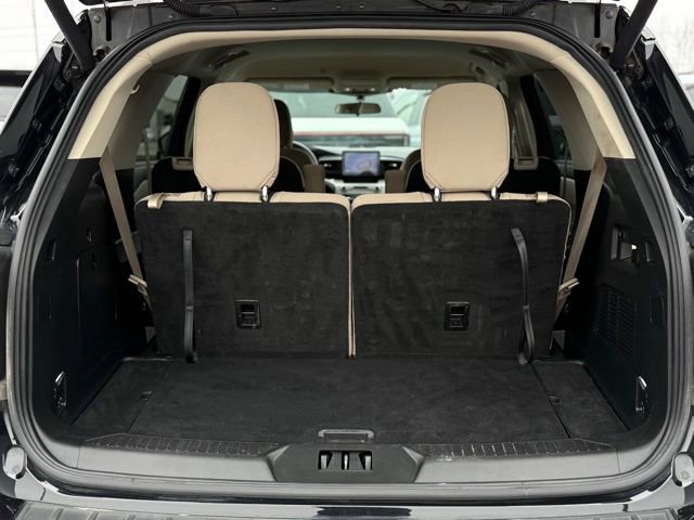 Certified 2024 Ford Explorer XLT image 20