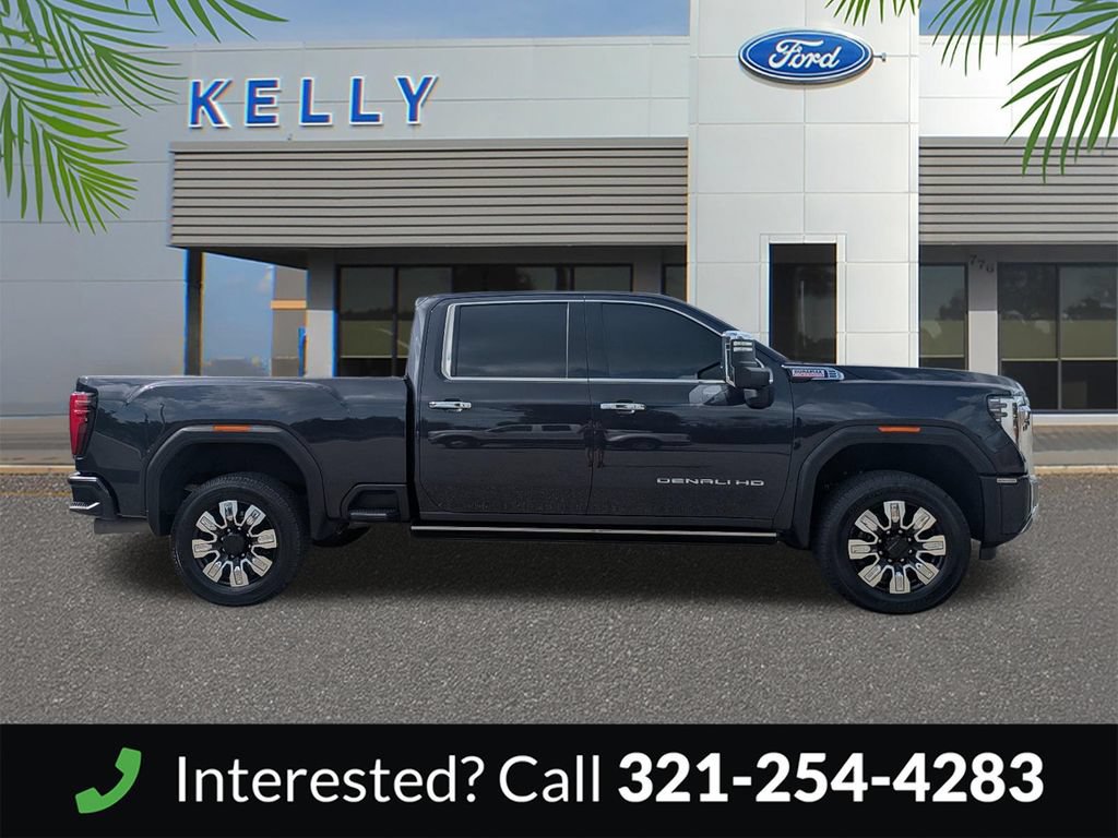 Used 2025 GMC Sierra 2500 Denali w/ Denali Reserve Package AWD/4WD image 5