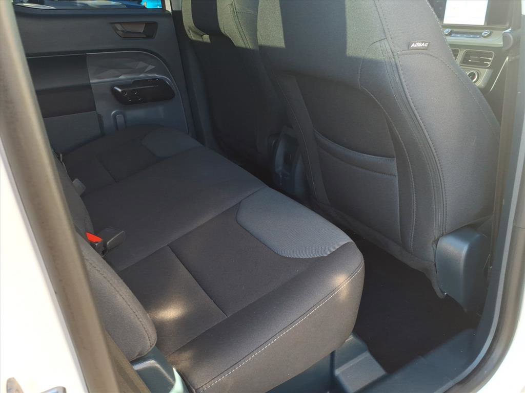 Certified 2024 Ford Maverick XL image 13