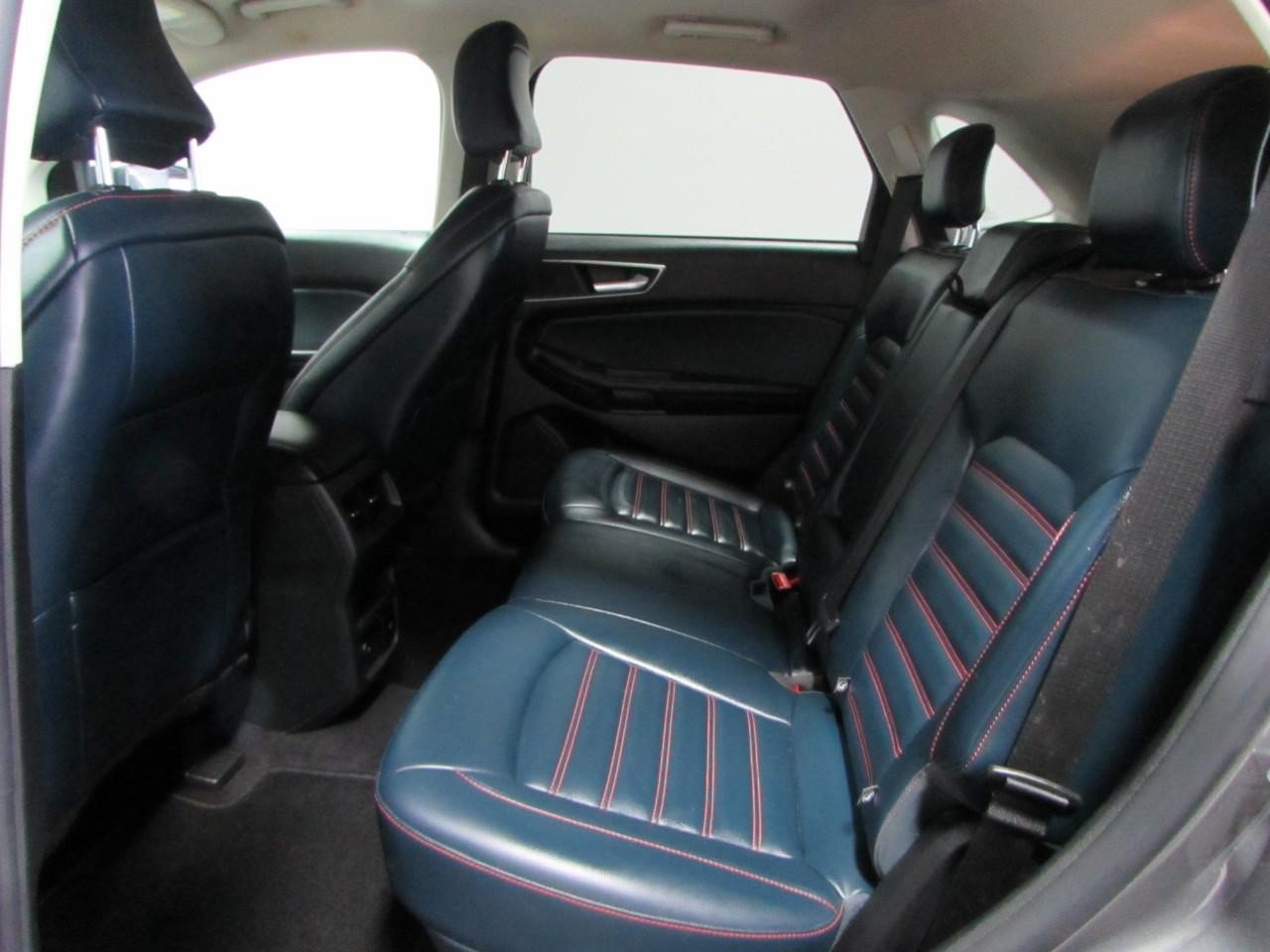 Certified 2023 Ford Edge SEL w/ Sport Appearance Package AWD/4WD image 15