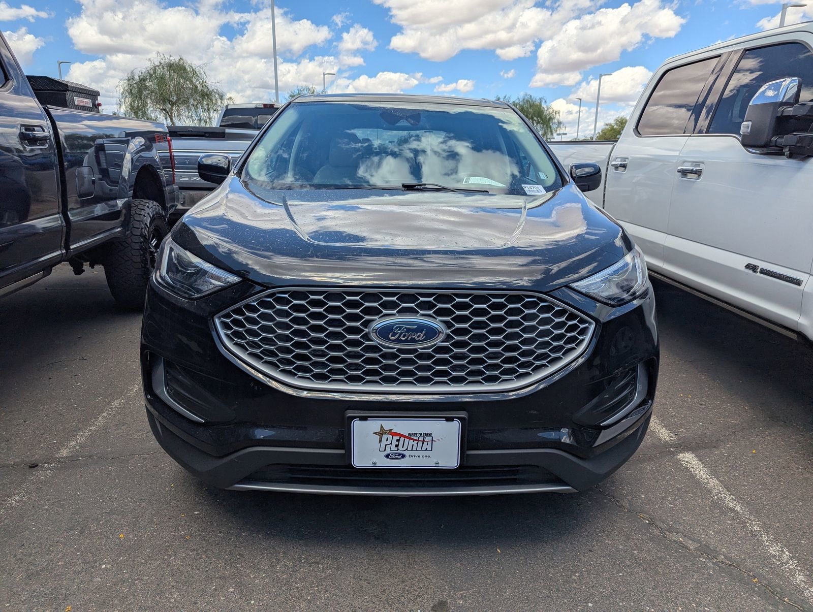 Certified 2024 Ford Edge SEL image 2