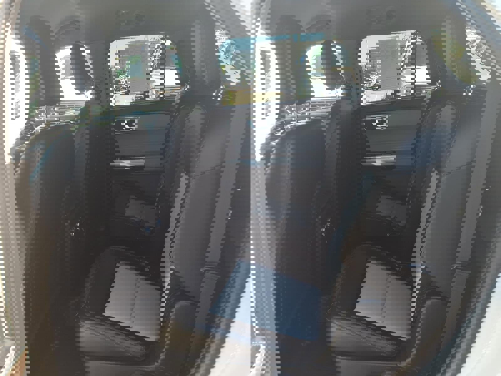 Certified 2023 Ford Explorer XLT w/ Equipment Group 202A image 18